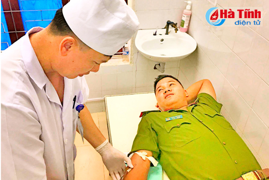Chiến sỹ công an lần thứ 9 hiến máu cứu người