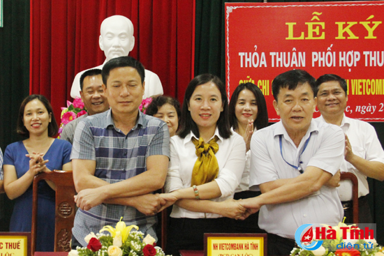 Vietcombank Hà Tĩnh phối hợp thu ngân sách hơn 6.847 tỷ đồng