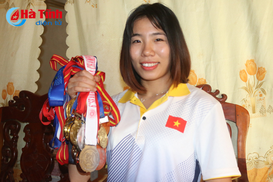 Cô gái vàng Hà Tĩnh bật mí đường lên đỉnh SEA Games 29