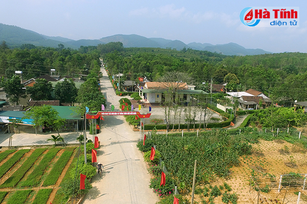 Thôn Nam Trà đạt giải đặc biệt cuộc thi Khu dân cư NTM kiểu mẫu, vườn mẫu
