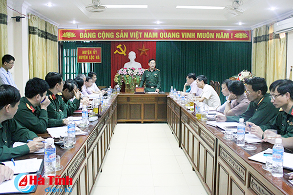 Bàn các giải pháp tháo gỡ vướng mắc trong xây dựng NTM ở Lộc Hà