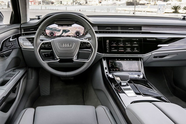 Audi A8 2019 có giá từ 83.800 USD