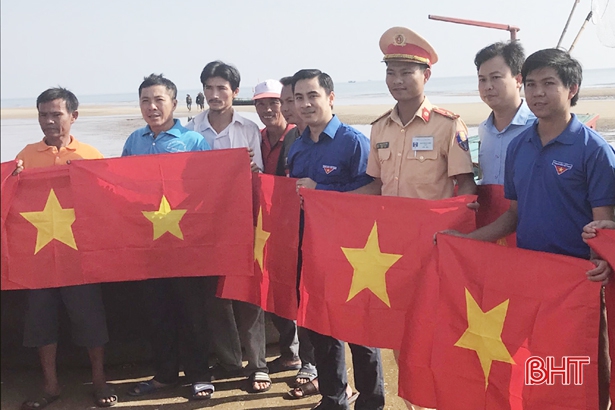 Tuổi trẻ Hà Tĩnh ra quân chiến dịch tình nguyện hè 2018