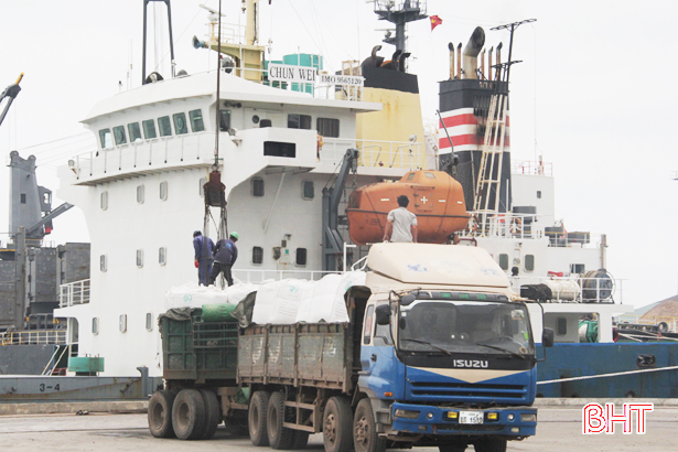 Hàng hóa qua các cảng biển Hà Tĩnh tiếp tục tăng