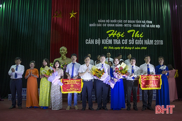 Văn phòng Tỉnh ủy Hà Tĩnh giành giải nhất Hội thi cán bộ kiểm tra cơ sở giỏi
