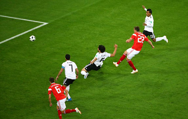 Nga 3-1 Ai Cập: Salah và đồng đội trước nguy cơ về nước sớm