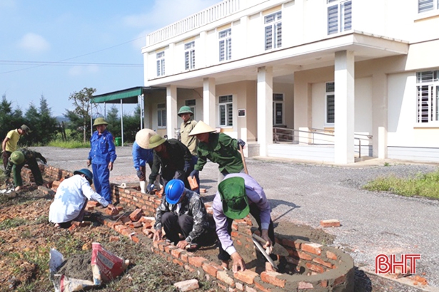 Tháng cao điểm, Can Lộc huy động gần 40.000 ngày công xây dựng NTM