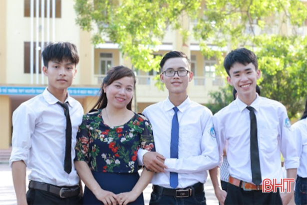 Thủ khoa khối C toàn quốc là con gia đình diêm dân ở Hà Tĩnh