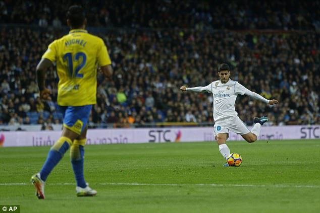 Sergio Ramos tiết lộ chủ nhân mới của áo số 7 tại Real