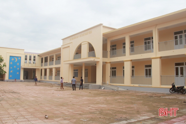 Gần 130 tỷ đồng xây dựng các công trình trường học ở Hương Khê