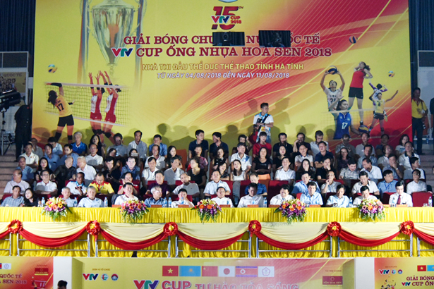 Khai mạc Giải bóng chuyền nữ quốc tế VTV Cup tại Hà Tĩnh