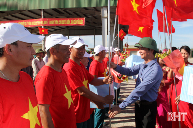 Huyện Nghi Xuân tham gia diễn tập bảo vệ chủ quyền trên biển