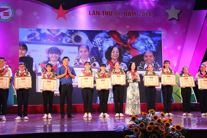 2 thí sinh Hà Tĩnh được vinh danh tại Liên hoan Chỉ huy đội giỏi toàn quốc