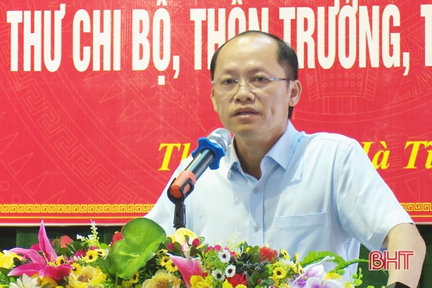 Lãnh đạo thành phố Hà Tĩnh đối thoại với đội ngũ cán bộ cơ sở