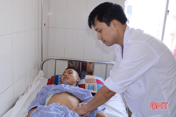 Ứng dụng kỹ thuật cao, bệnh viện ở Hà Tĩnh “hút” cả bệnh nhân Nghệ An