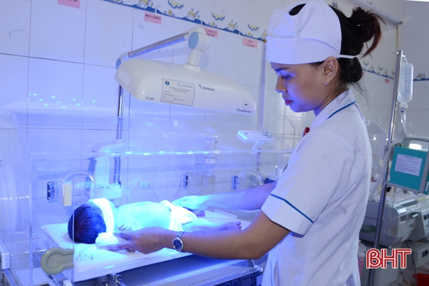 Ứng dụng kỹ thuật cao, bệnh viện ở Hà Tĩnh “hút” cả bệnh nhân Nghệ An