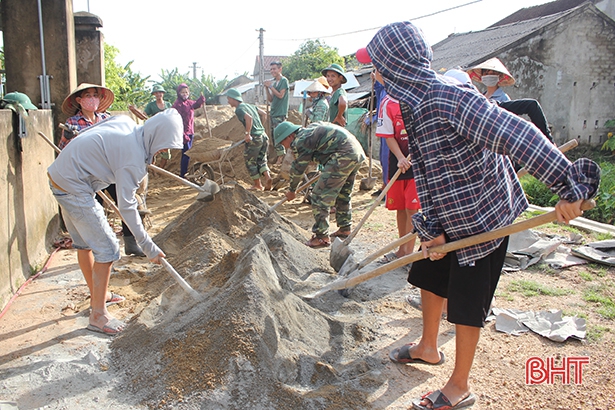 Hơn 2 tháng, Thạch Điền huy động gần 6.500 lượt người xây dựng nông thôn mới