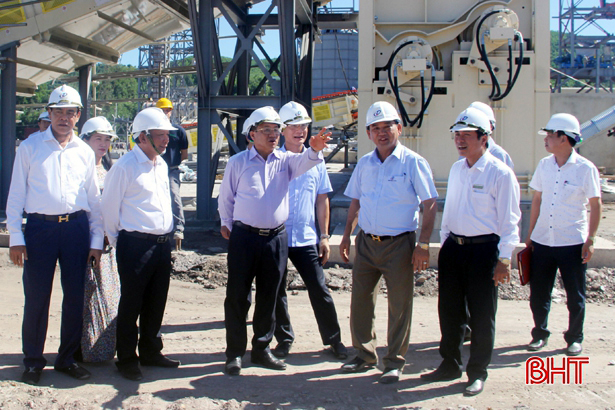 Bí thư Tỉnh ủy thăm Dự án Nhà máy gỗ MDF, HDF Thanh Thành Đạt