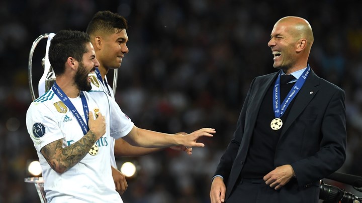4 cầu thủ HLV Zidane muốn mua nếu dẫn dắt MU gồm những ai?