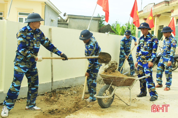 Hơn 2.000 ngày công giúp nhân dân Xuân Hội xây dựng NTM
