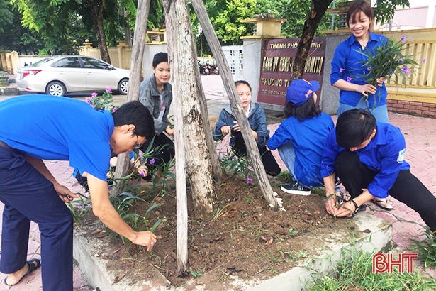 Tuổi trẻ TP Hà Tĩnh: “90 ngày xây dựng đô thị văn minh, xây dựng NTM”