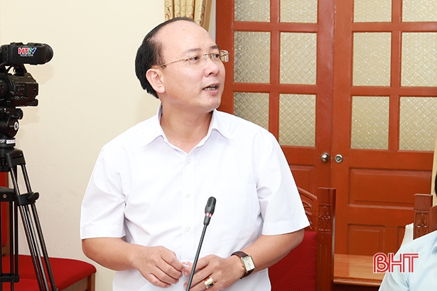Đến năm 2021, Hương Khê giảm 1 xã, giảm 71 thôn/tổ dân phố