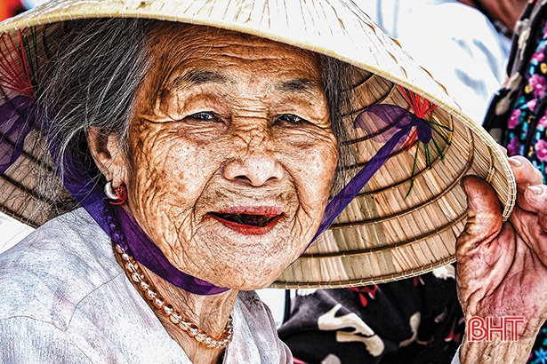 Người cao tuổi trong văn hóa Việt