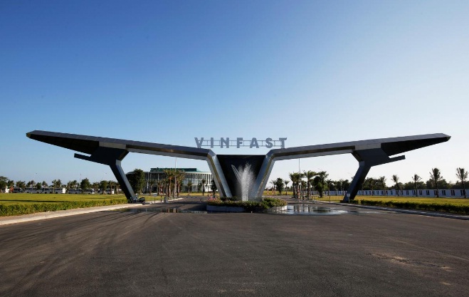 Reuters: “Niềm tự hào dân tộc là lợi thế của VinFast”
