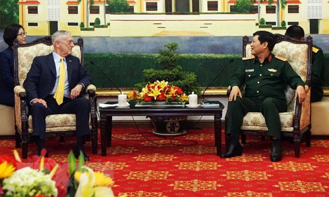 Việt Nam và Hoa Kỳ tăng cường hợp tác trong lĩnh vực quốc phòng