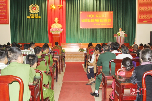 Giáo dục pháp luật cho gia đình phạm nhân ở Trại giam Xuân Hà