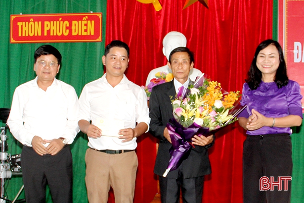 Phó Chủ tịch HĐND tỉnh dự ngày hội Đại đoàn kết toàn dân tộc tại Thạch Hà
