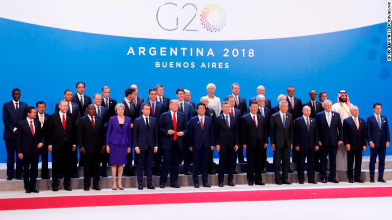 Đằng sau bức ảnh chụp chung của các lãnh đạo G20