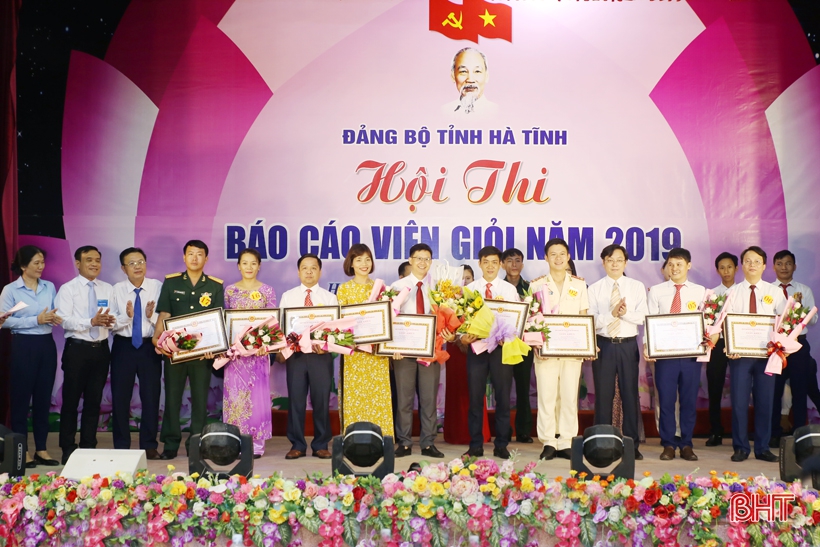 Cán bộ Công an thị xã Kỳ Anh nhất Hội thi Báo cáo viên giỏi tỉnh Hà Tĩnh