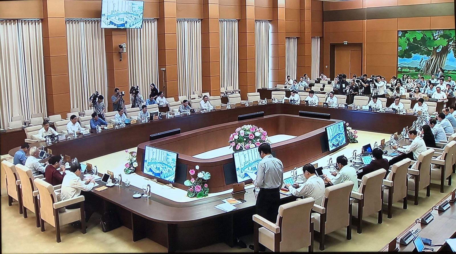 Khai mạc Phiên họp thứ 38 của Ủy ban Thường vụ Quốc hội