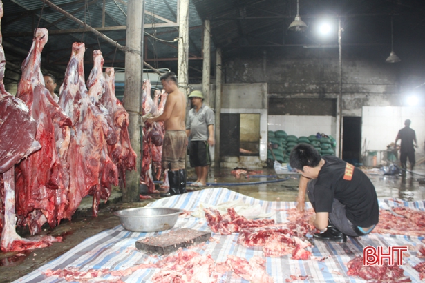 Các cơ sở giết mổ gia súc ở Thạch Hà chấp hành nghiêm các quy định