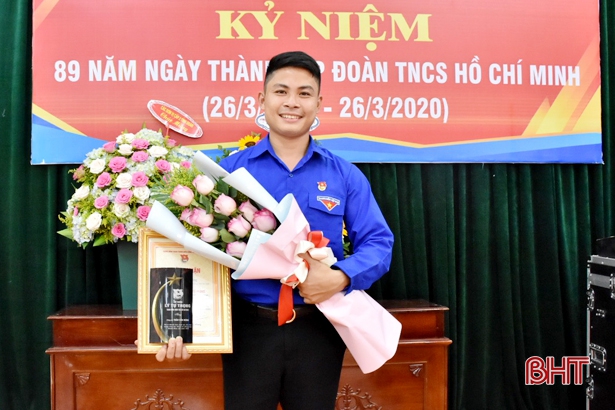 Bí thư Đoàn xã ở Hà Tĩnh được trao giải thưởng Lý Tự Trọng