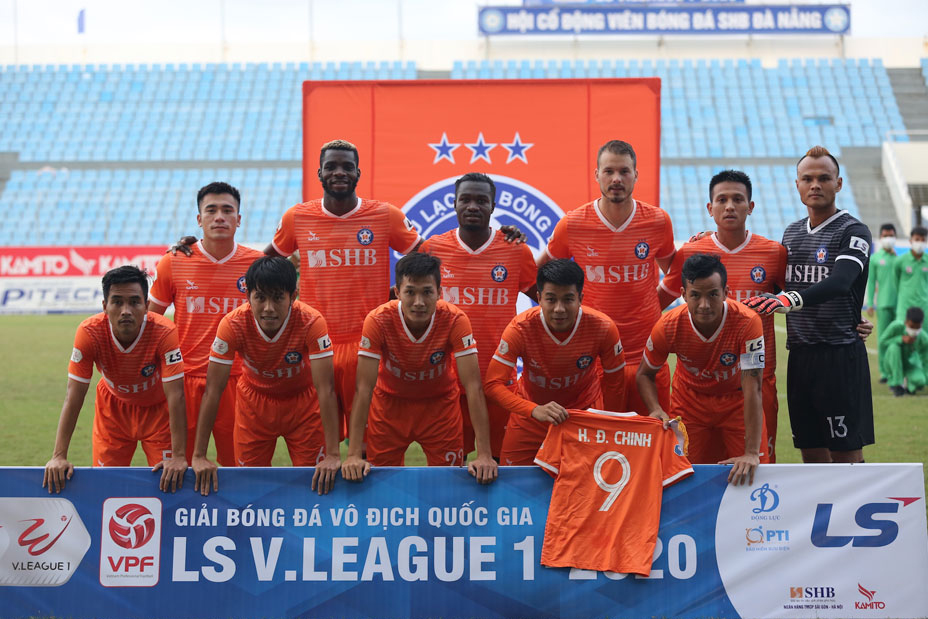 Hàng loạt ngôi sao bóng đá Việt Nam “đổ bộ” Hà Tĩnh trong tháng 6