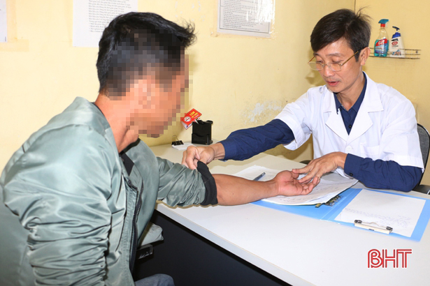 Điều trị methadone giúp người nghiện ở Hà Tĩnh làm lại cuộc đời