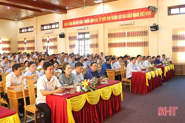 Bồi dưỡng công tác Đảng cho 330 bí thư chi bộ, cấp ủy viên cơ sở ở Lộc Hà