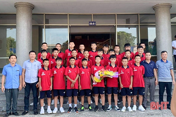 Trận ra quân vòng loại bảng B Giải U15 quốc gia 2020: U15 Hà Tĩnh đối đầu Sông Lam Nghệ An