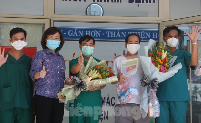 Sau 19 lần xét nghiệm, bệnh nhân cuối cùng tại Đà Nẵng chiến thắng Covid-19
