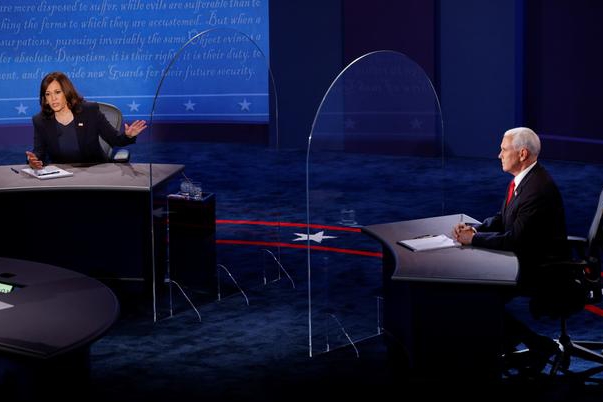 Những phát ngôn ấn tượng trong cuộc tranh luận giữa hai ứng viên Phó Tổng thống Mỹ