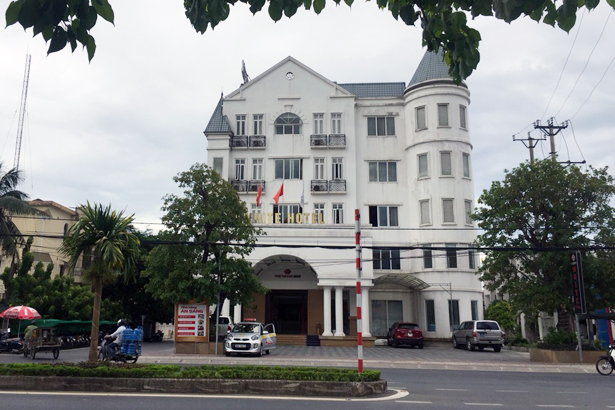 Phú Tài Đức Group miễn phí ở khách sạn, điểm đỗ ôtô tại Toyota cho người dân bị ngập lũ