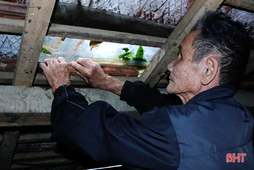 “Nhật ký chạy lũ” của vợ chồng ông lão ngoài 80 tuổi ở Hà Tĩnh