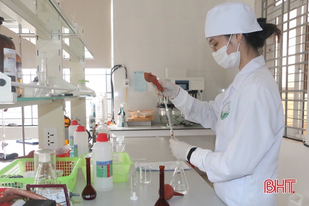 Một trung tâm của Hà Tĩnh đủ điều kiện kiểm nghiệm về an toàn thực phẩm