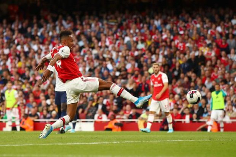 Rượt đuổi tỷ số, Arsenal hòa kịch tính Tottenham tại Emirates