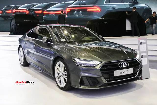 Ra mắt đồng loạt 6 xe Audi mới, khuấy động thị trường xe sang cuối năm