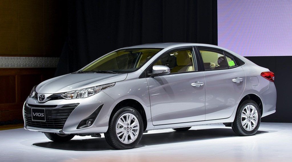 Toyota Vios, Honda City giảm 30 triệu, Hyundai Accent giữ giá