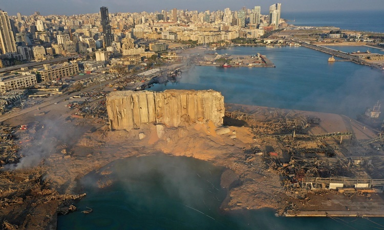 Giận dữ, tuyệt vọng bao trùm Beirut