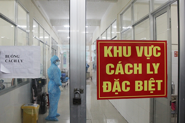 Thêm 4 ca mắc mới Covid-19 là người nhập cảnh, Việt Nam có 1.044 bệnh nhân